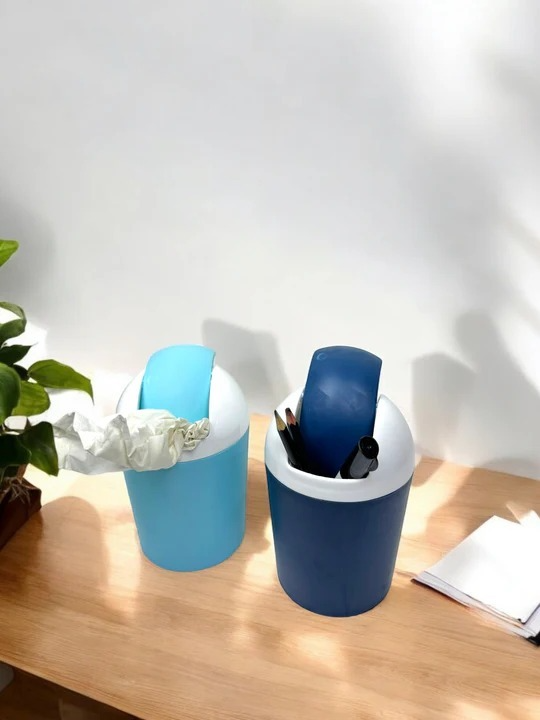 Premium Mini Desktop Dustbin with Swing Lid | Stylish Table Trash Can for Office, Bedroom & Kitchen – Durable Plastic